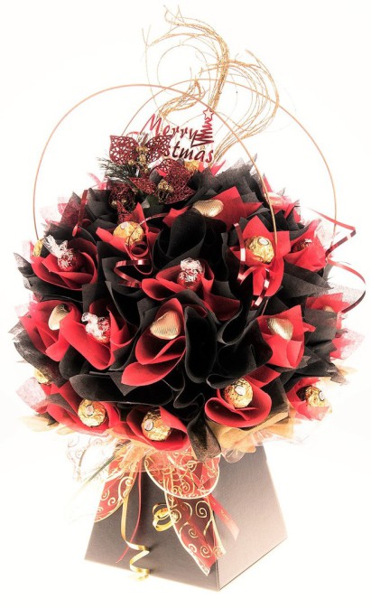 red and black ferrero rocher chocolate bouquett